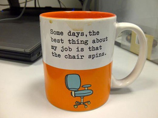 Uredsko mjesto u Ministarstvu inteligencije u Hrvata