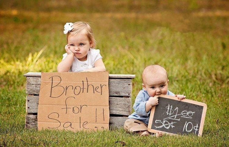 Prodaje brata, nitko ne želi kupiti ;)