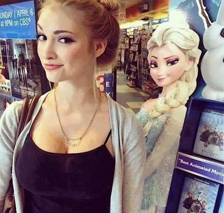 Seksi cura bolja od "blizanke" iz crtića!