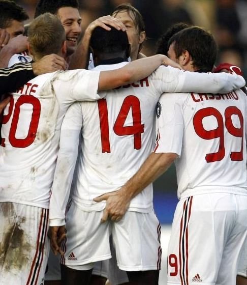 Nemoj pred navijačima, raščetvorit će te!