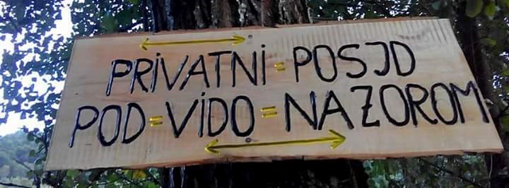 Postavio je upozorenje o videonadzoru, no jedno slovo nikako nije uspio napisati!