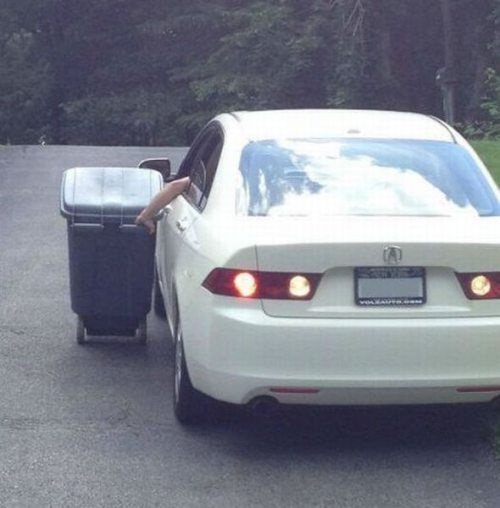 Kad pravi muškarac odluči iznijeti smeće