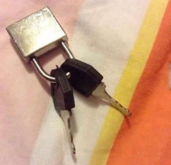 Nije htjela izgubiti ključeve od lokota