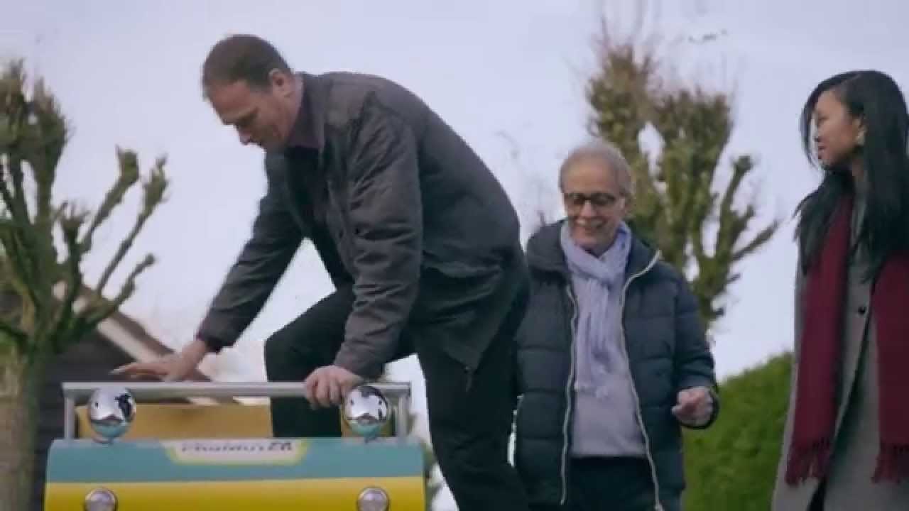 VIDEO: Domišljati agenti nekretnina kupce vratili u djetinjstvo