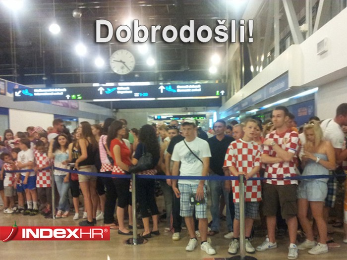 Vratili su se!