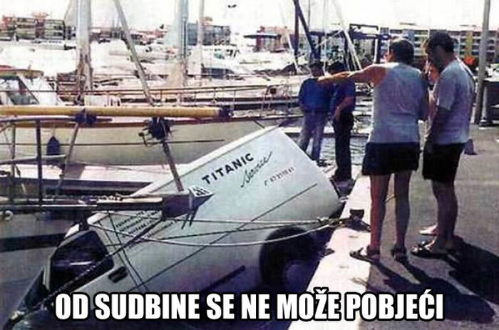 Potonuo kombi tvrtke Titanic