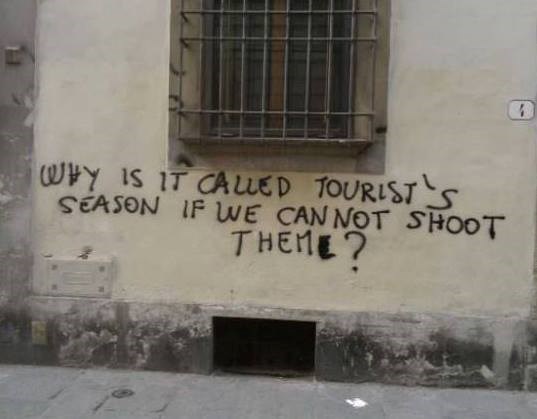 Poluistiniti grafiti za turističku sezonu