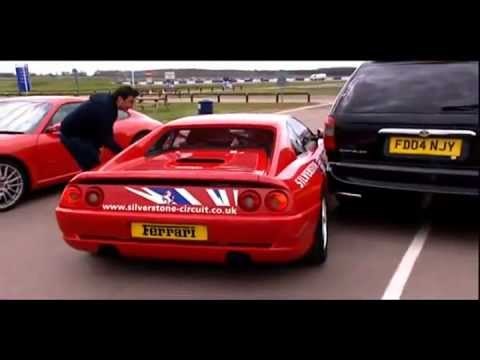 KAKAV HOROR: Skršila skupi Ferrari nakon PET METARA!