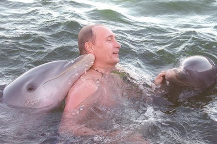 Putin kao Šaptač dupinima