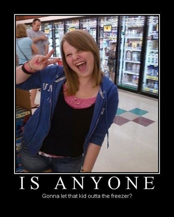 Jel' ti nešto čudno na fotki?