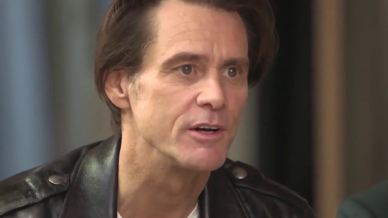 Jim Carrey opet šokirao fanove. Je li poludio ili je prosvijetljen? 