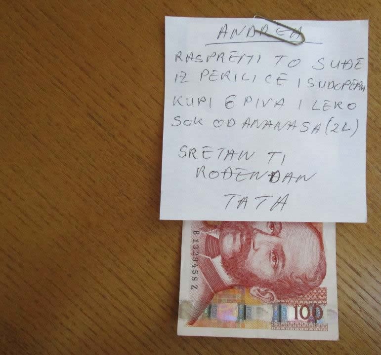 Velikodušni tata joj ostavio hrpu para za rođendan