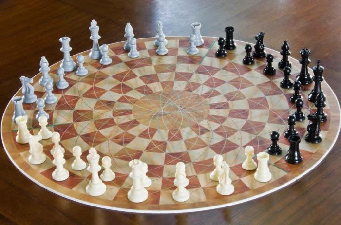 Misliš da si preglupa za šah? Probaj u troje