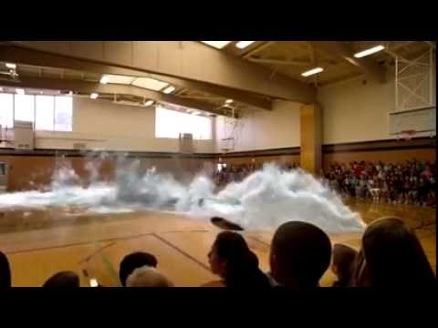 VIDEO: Očekivali početak utakmice, a dočekalo ih - ovo!