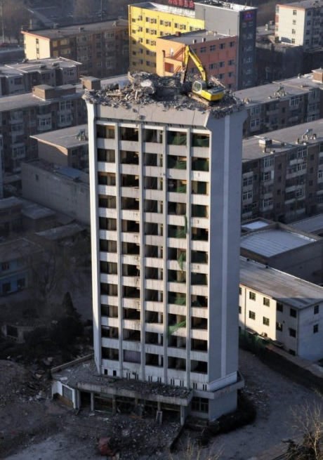 Kakav dinamit: Daj Franceku dve pive i sve bagerom sredi