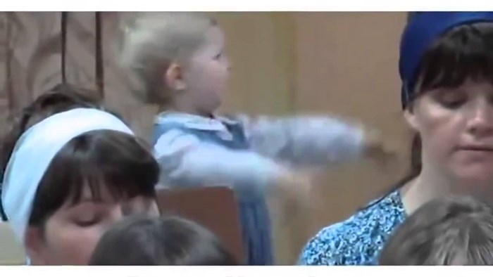 Video: Dijete se razbaca kad DJ zvizne ritam
