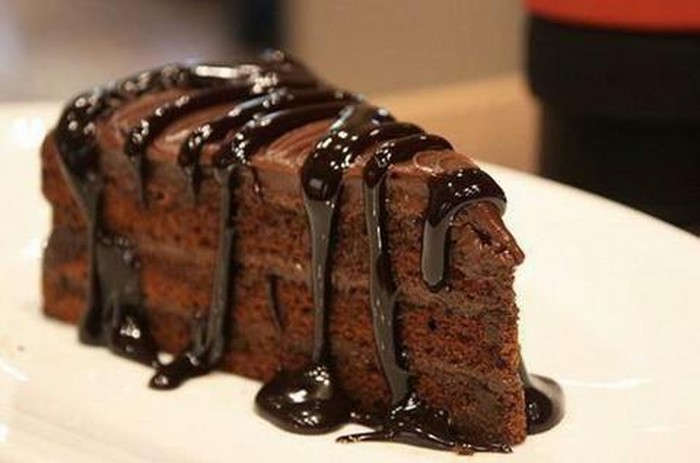 A uz kavicu ide i malo čokolade: Komad torte za energiju