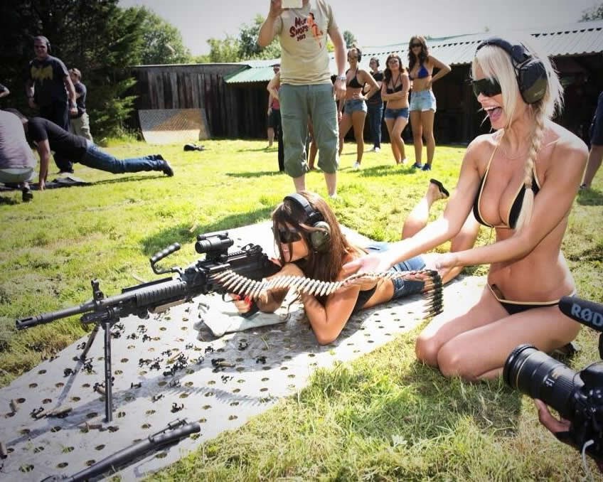 Bikini ratnice: Uz njih bi ratovi brzo prešli u orgije