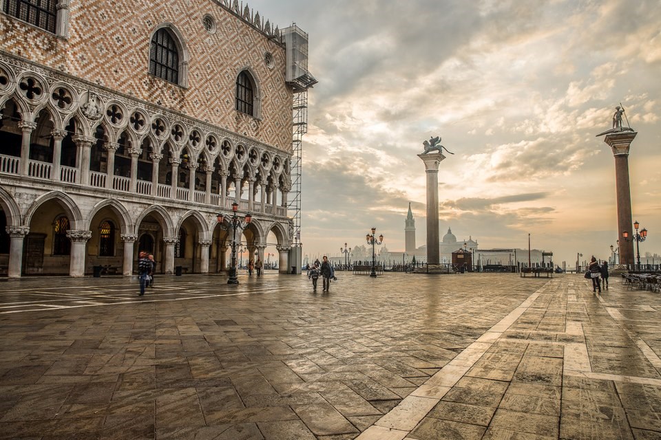 Čarobna Venecija u ranu zoru