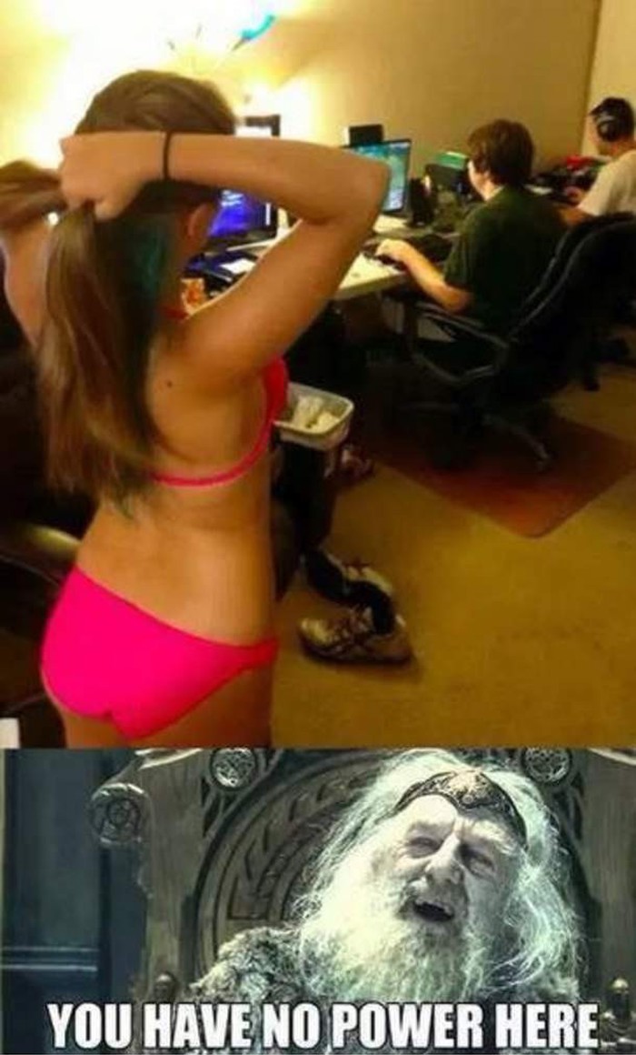 Gamera ni sisa ne miče od igrice