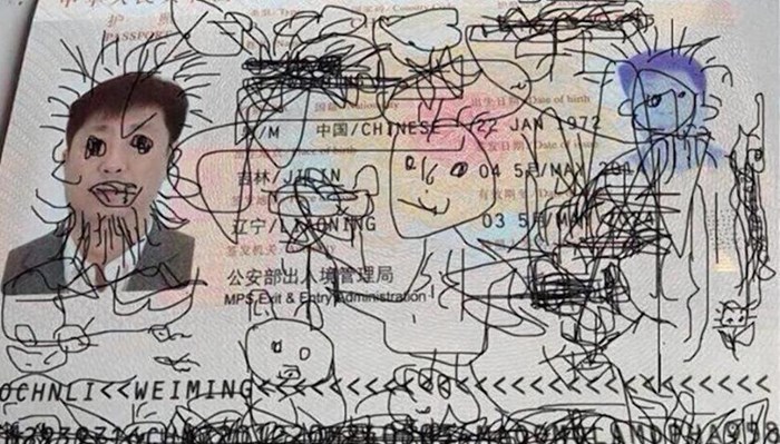 Kinez zapeo u Južnoj Koreji jer mu je sinčić išarao putovnicu