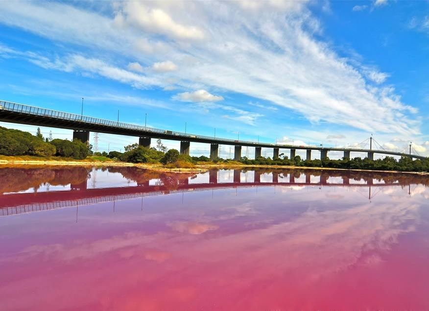 Australsko crveno slano jezero