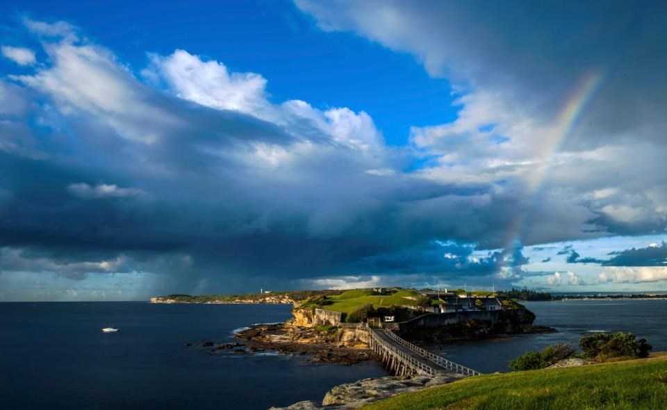 Duga nad La Perouseom, Australija