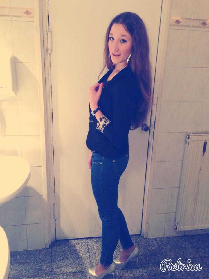 Kraljica maturalne večeri