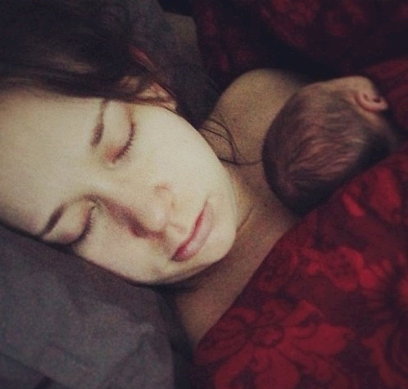 Moja supruga i sin su izašli iz bolnice i spavaju pored mene u krevetu, ja sam sretan čovjek!