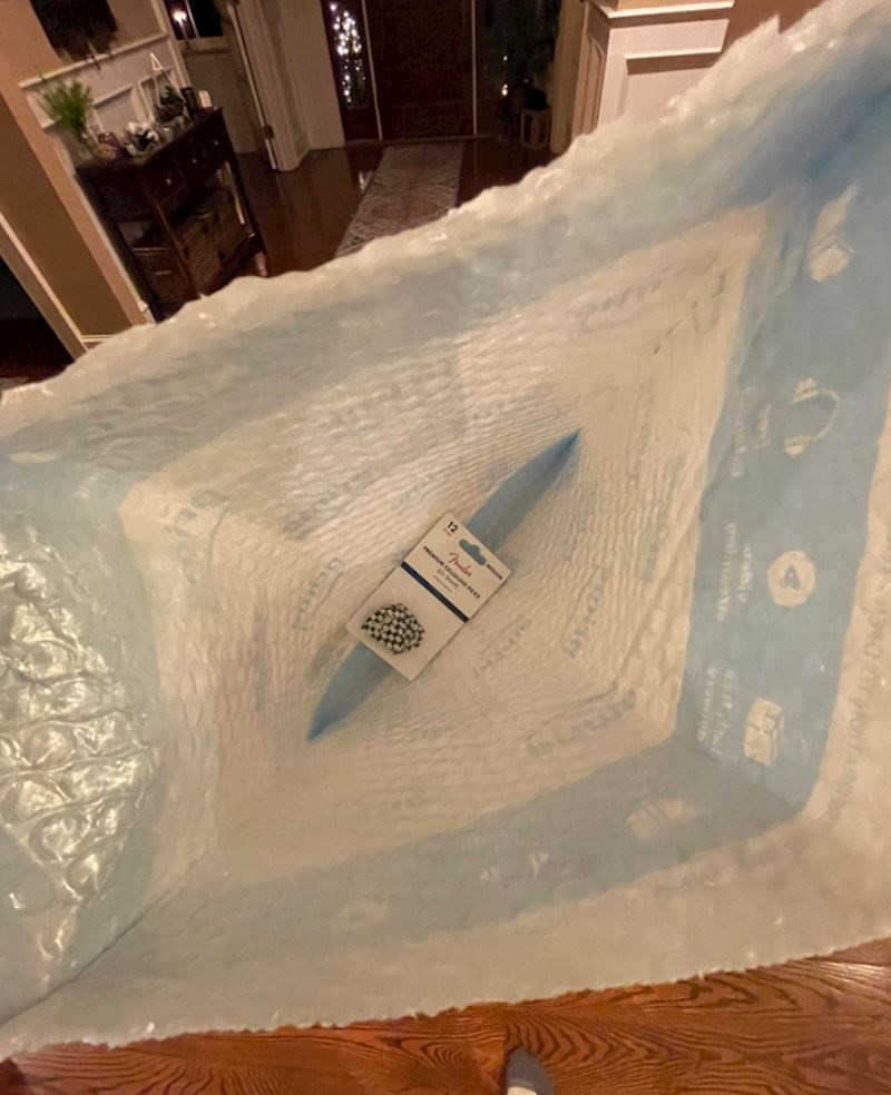 Trzalice za gitaru u ogromnoj vrećici