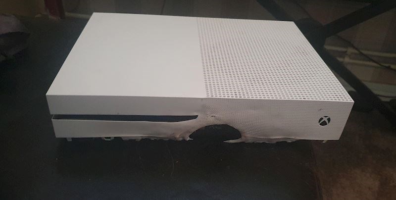 Mama je "spremila" Xbox na štednjak