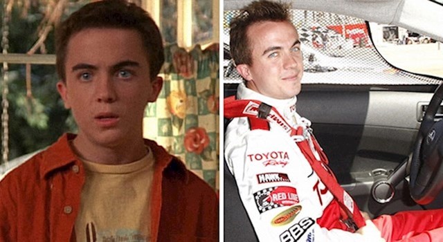 Frankie Muniz iz Malcolma u sredini je profesionalni vozač