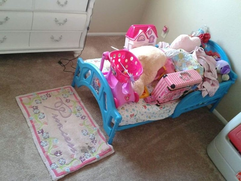 "Rekla sam kćeri da pokupi igračke s poda ako želi gledati crtić"