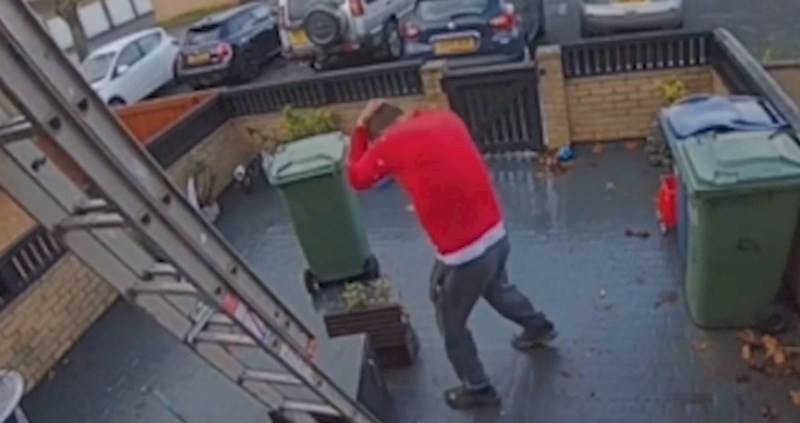 Ovi ljudi su instalirali kamere ispred kućnih vrata, zabilježile su stvarno urnebesne stvari