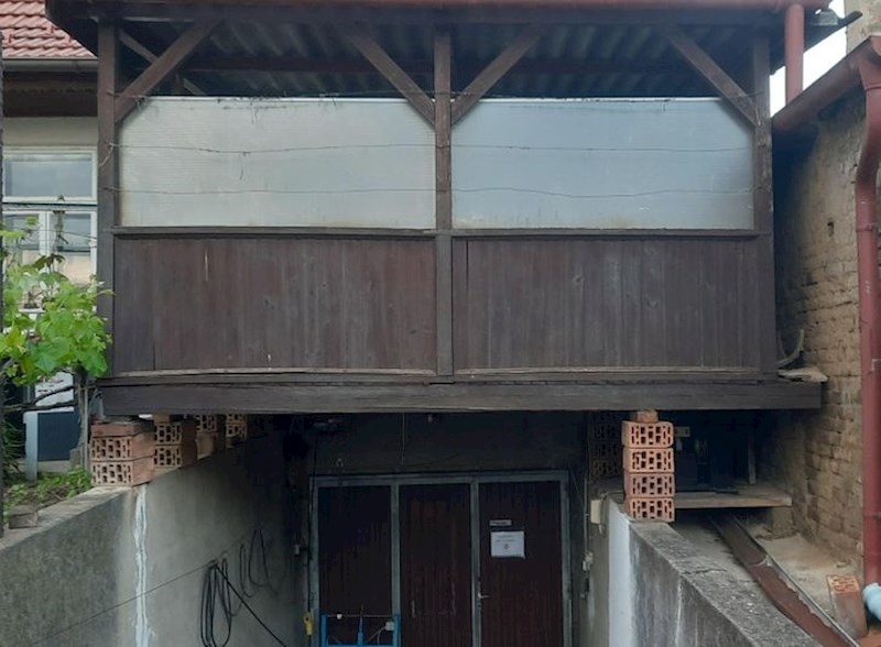 8. Za koliko će ove cigle popustiti?