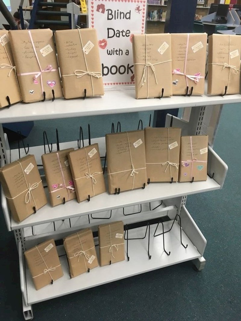 Spoj na slijepo s knjigom - slobodno uzmeš, ali ne znaš što ćeš dobiti