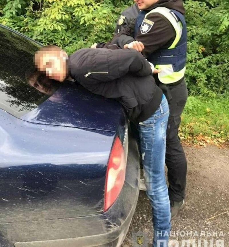 Zamaglili su mu lice, pogledajte bolje