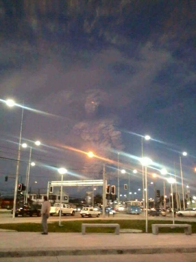 Vulkanski pepeo izgleda kao ogromno čudovište
