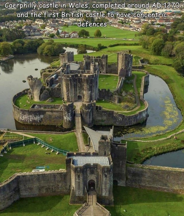 Ovaj dvorac u Walesu bio je prvi s koncentričnim pristupom obrani