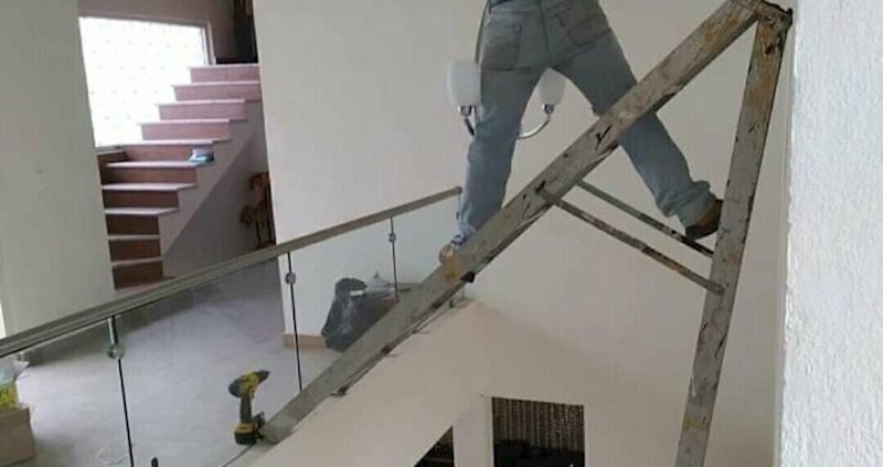 Sigurnost na radu ovim ljudima je nepoznat pojam, tu je i fotka iz Hrvatske