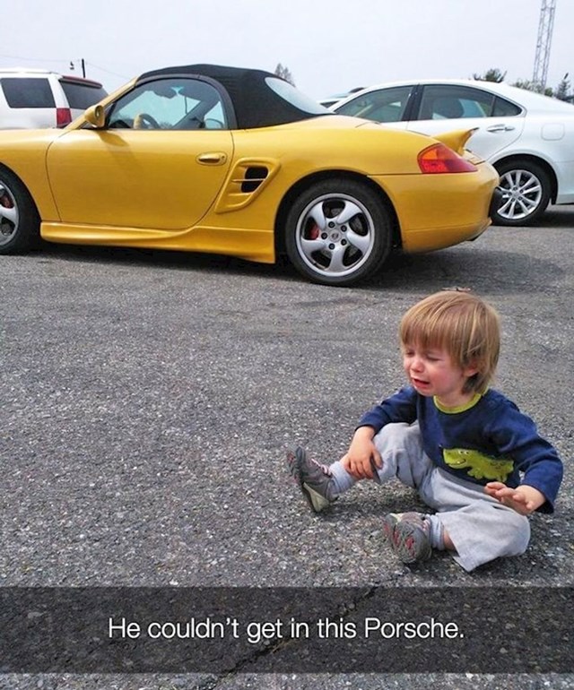 Želi ući u ovaj Porsche