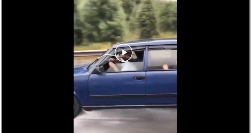 Otkazali su im brisači, ali ovo niste očekivali. Svi otkidaju na ovaj video