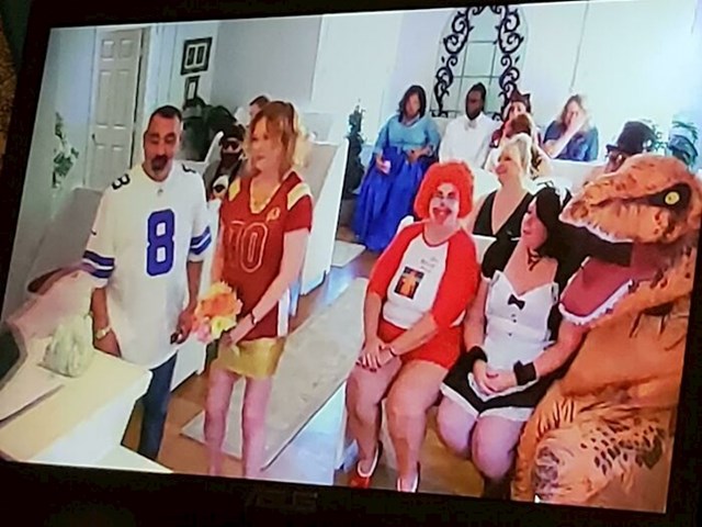 Vjenčanje mog ujaka u Las Vegasu, imali smo live prijenos na internetu