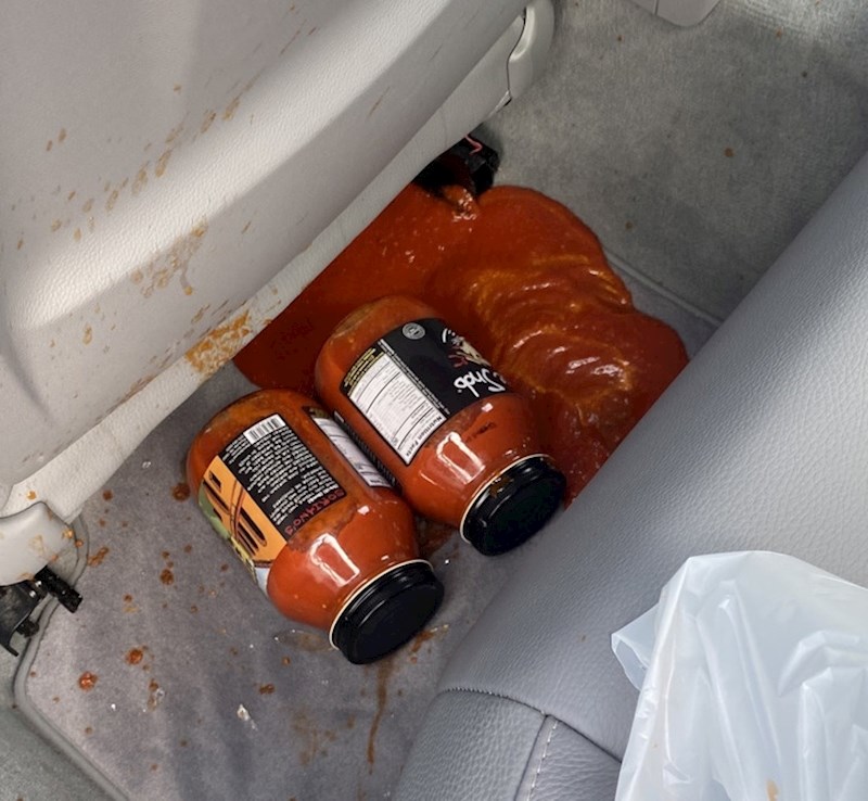 Jučer su kupili novi auto