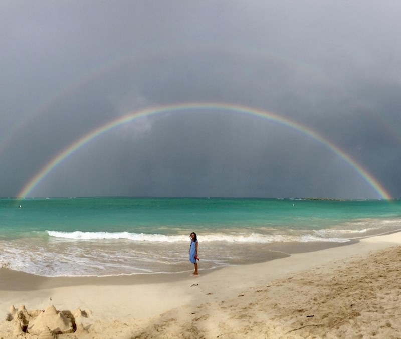 "Moja supruga uokvirena dugom na Havajima, raj"