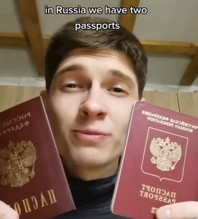 U Rusiji postoje dvije putovnice - jedna za tuzemna, druga za inozemna putovanja