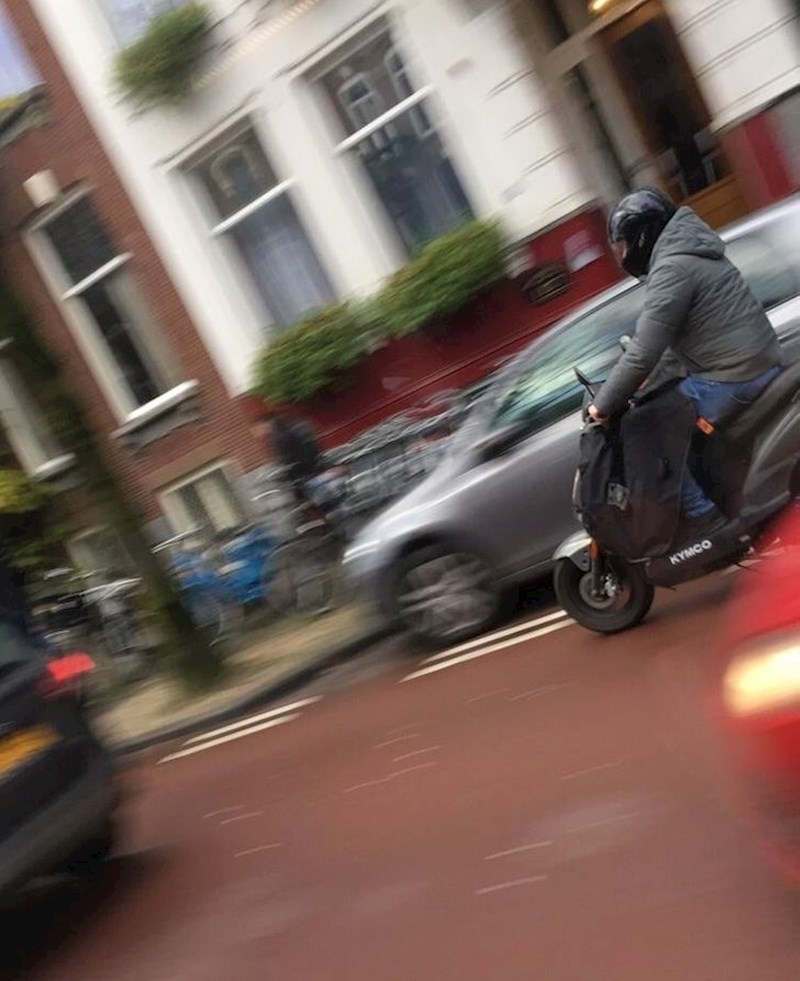 Kretao se istom brzinom kao motociklist pa on nije zamućen