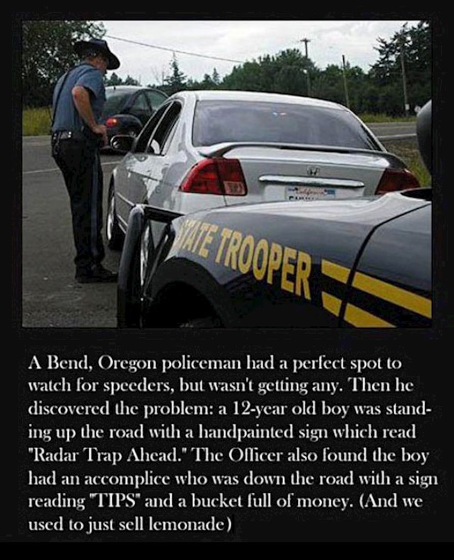 Nasamareni policajac