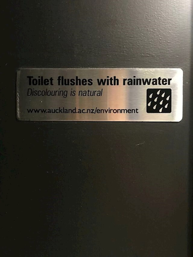 Ovaj WC koristi kišnicu