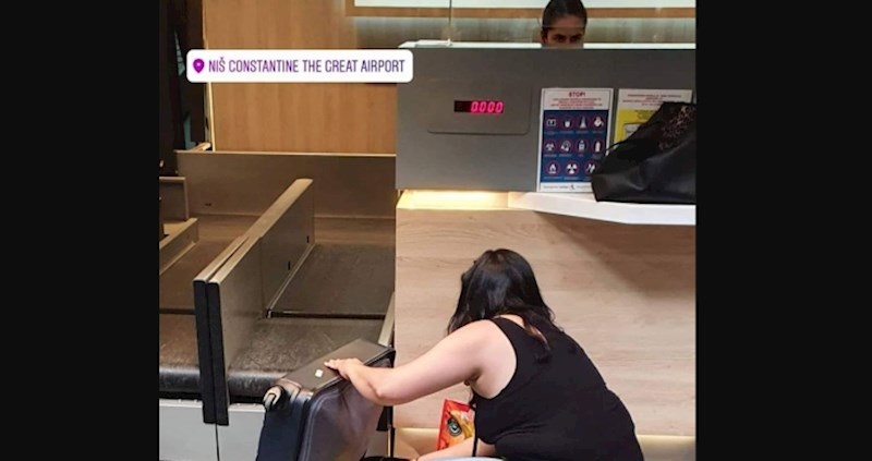 Čitava regija umire od smijeha na ono čime je žena u Srbiji napunila kovčeg prije leta